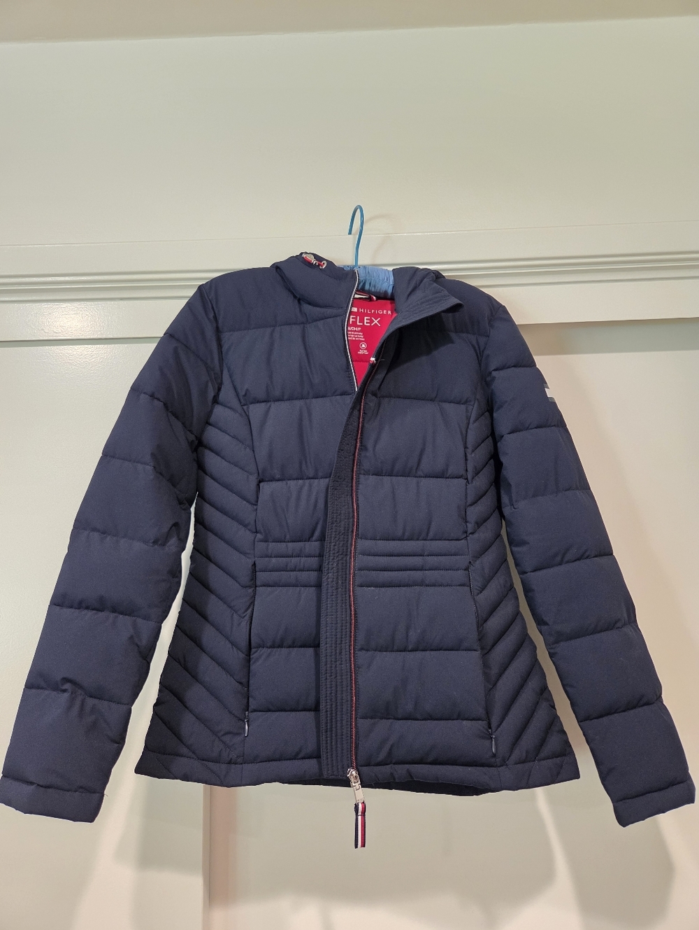 Tommy Hilfiger Navy Blue Hooded Puffer Jacket - Size Small